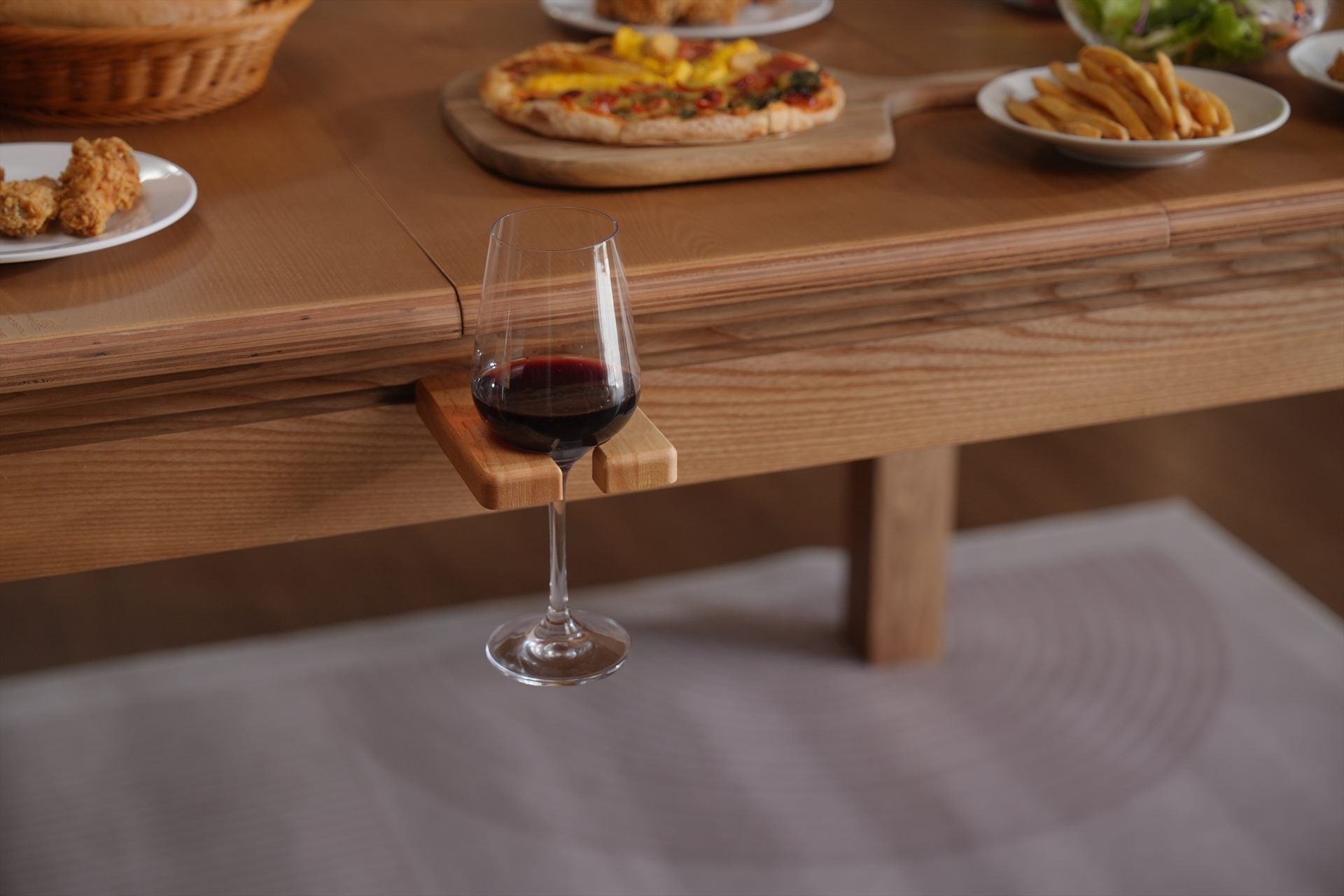 Oak wine glass holder
